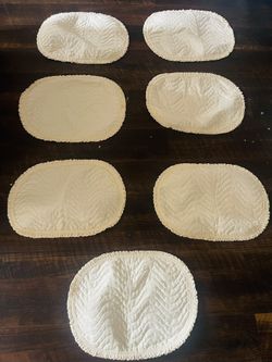 Vintage Set Of 7 Place Mats