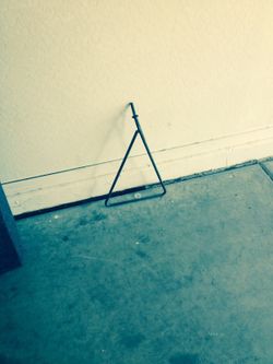 Dirt bike stand