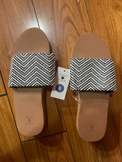 Women sandals
