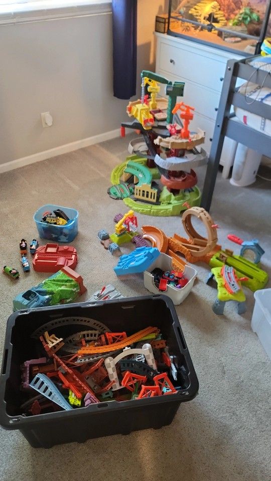 Thomas & Friends Train Tracks