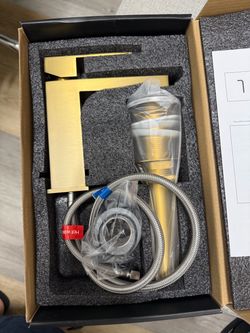 Brushed Gold Single Handle Bathroom Faucet