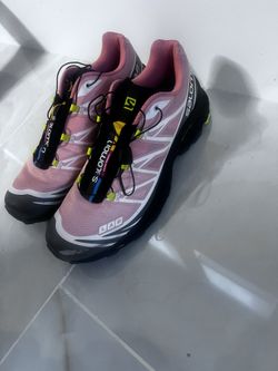 Solomon Shoes