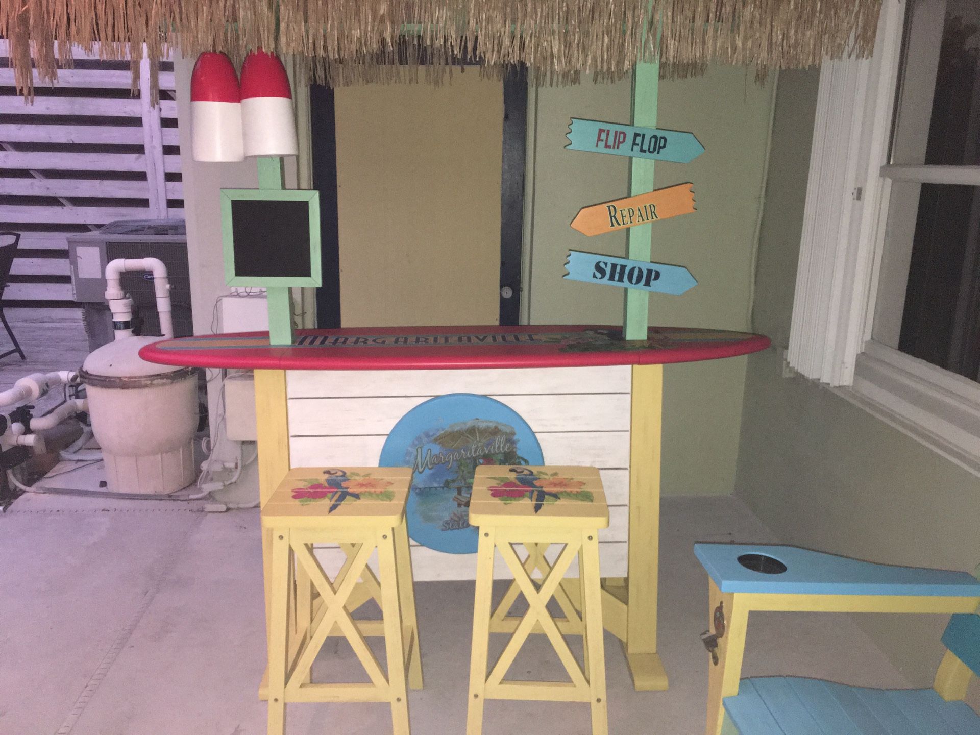 Margaritaville bar and stools for Sale in Lake Worth, FL OfferUp