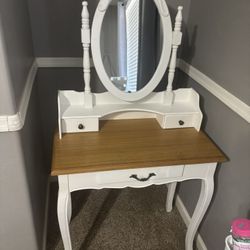 Vanity Desk 