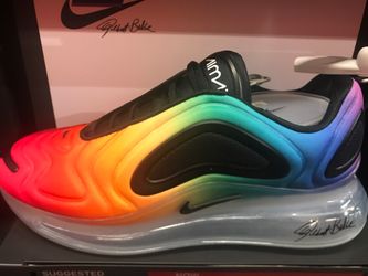 Nike Be True 720 Sizes 4,6,9.5, and 11