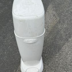 Diaper Genie 