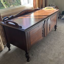 Hope chest