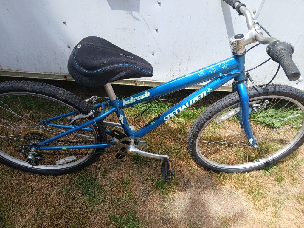Nice 18 Speed Bike.Look! Specialized.
