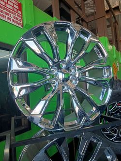 24x10 chrome rims 6 lug 6x139 on new tires 305 35 24