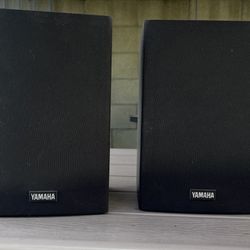 Yamaha Speakers 