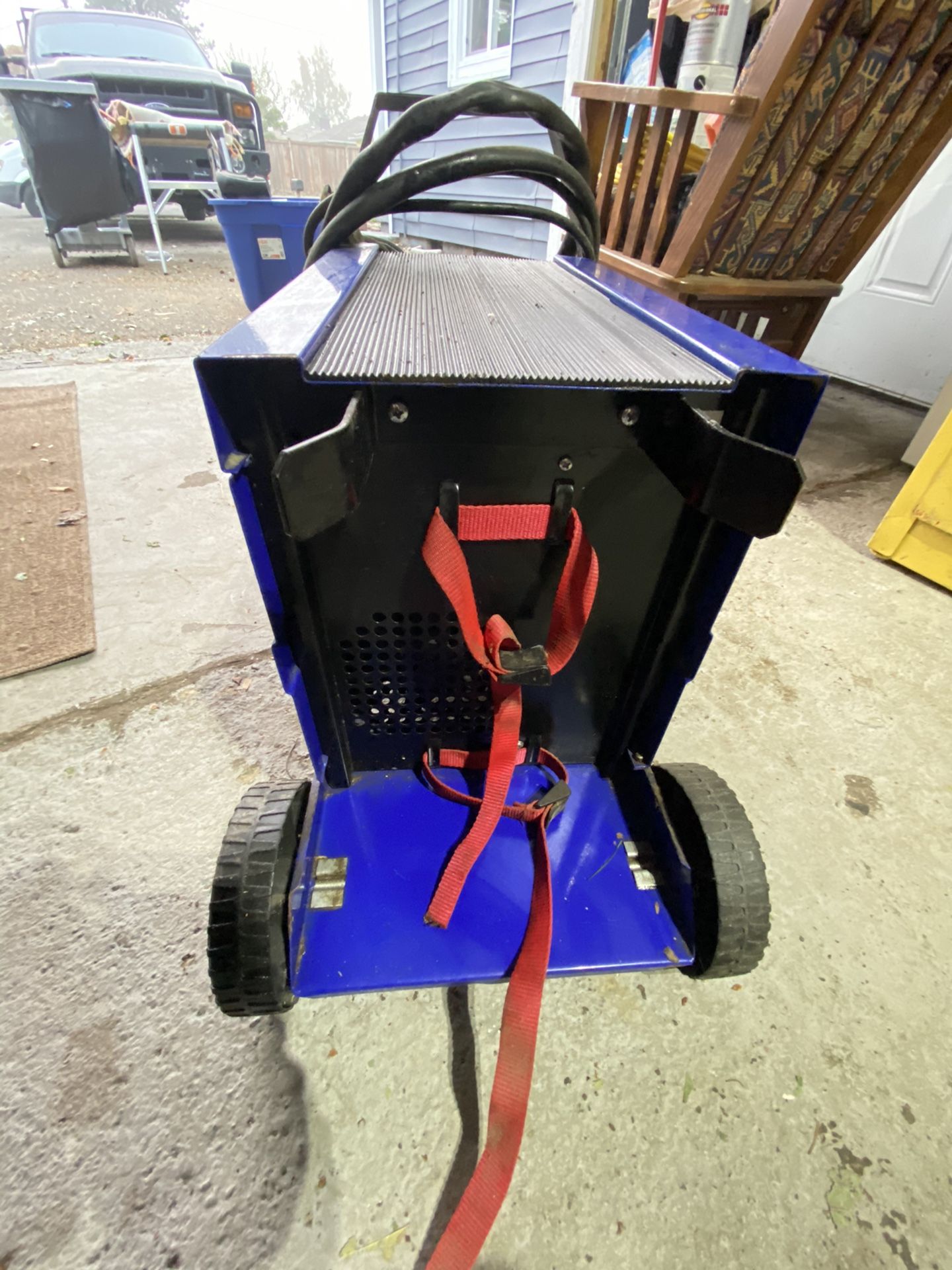 Campbell Hausfeld Wire Feed Welder Mig Flux 105 for Sale in Vancouver