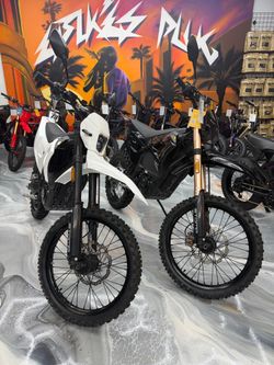 Stomp Haywire Full Size E-moto on Sale!
