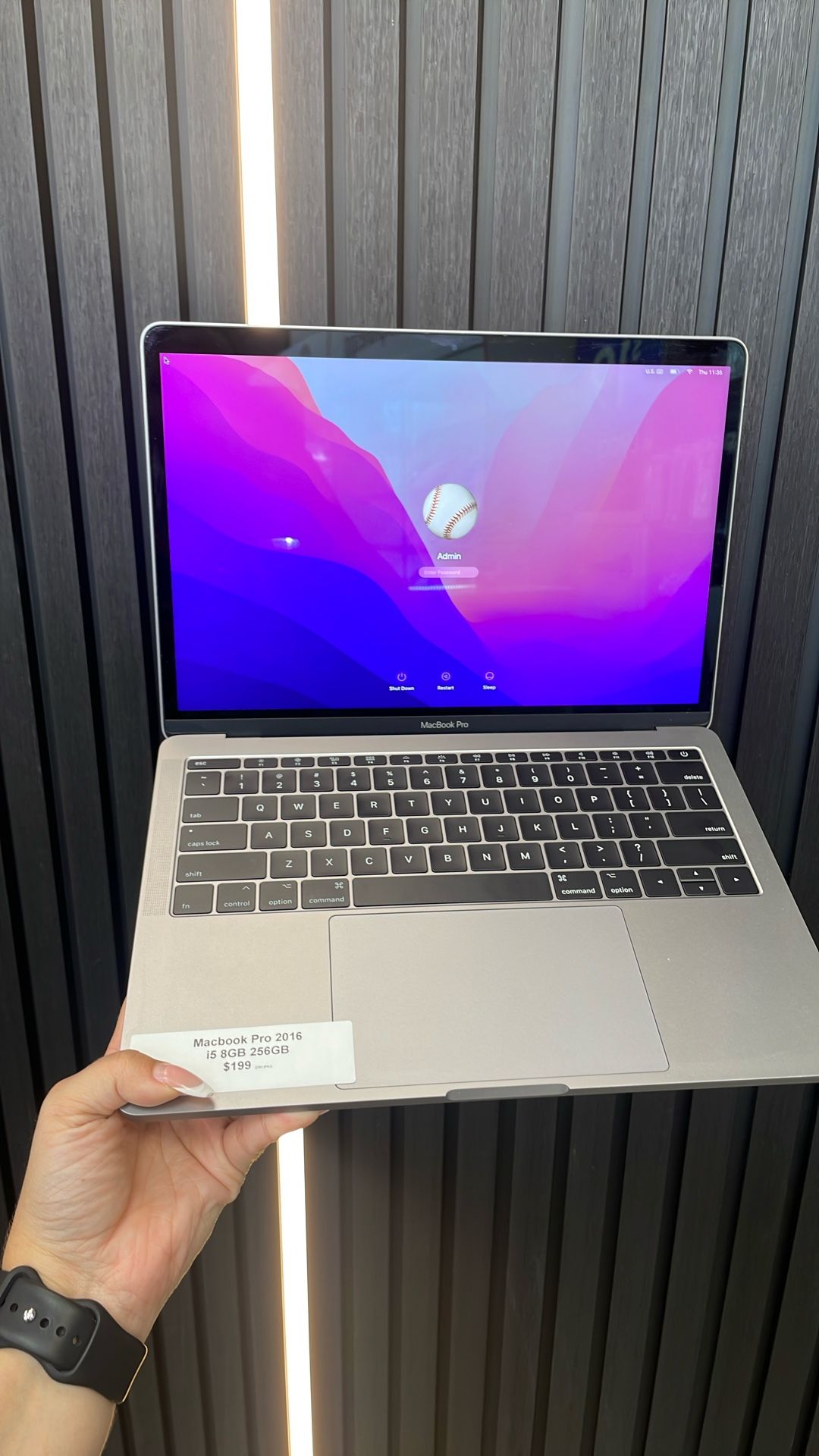 MacBook Pro 2016 i5