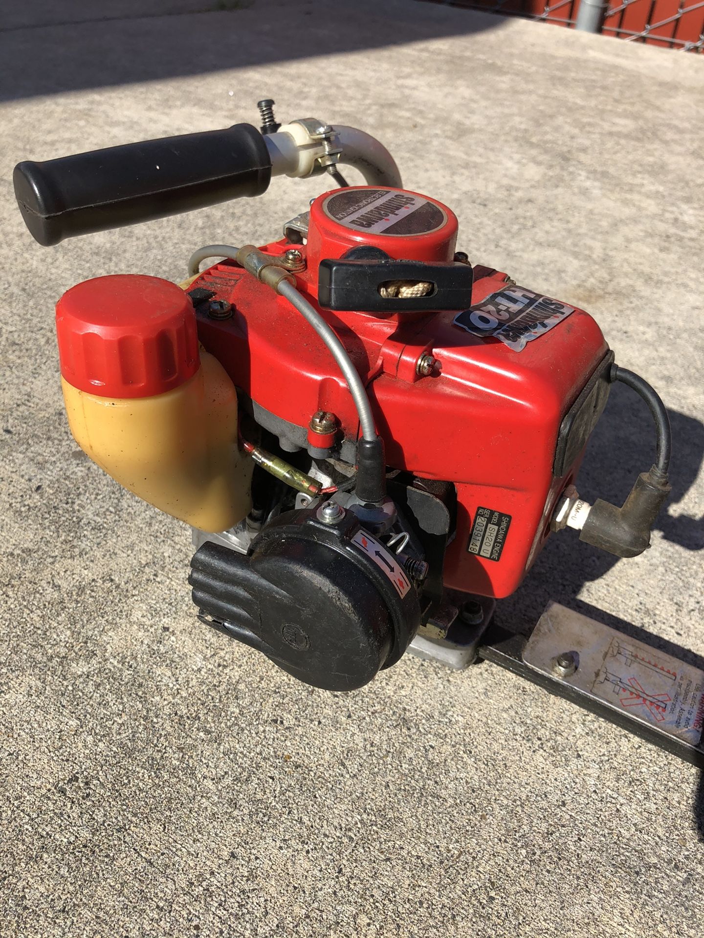 Hedge/brush trimmer Shindaiwa HT20 for Sale in Wood Village, OR OfferUp