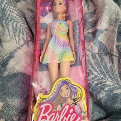 Brand New Fashionista Barbie 190