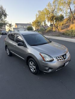 2014 Nissan Rogue Select