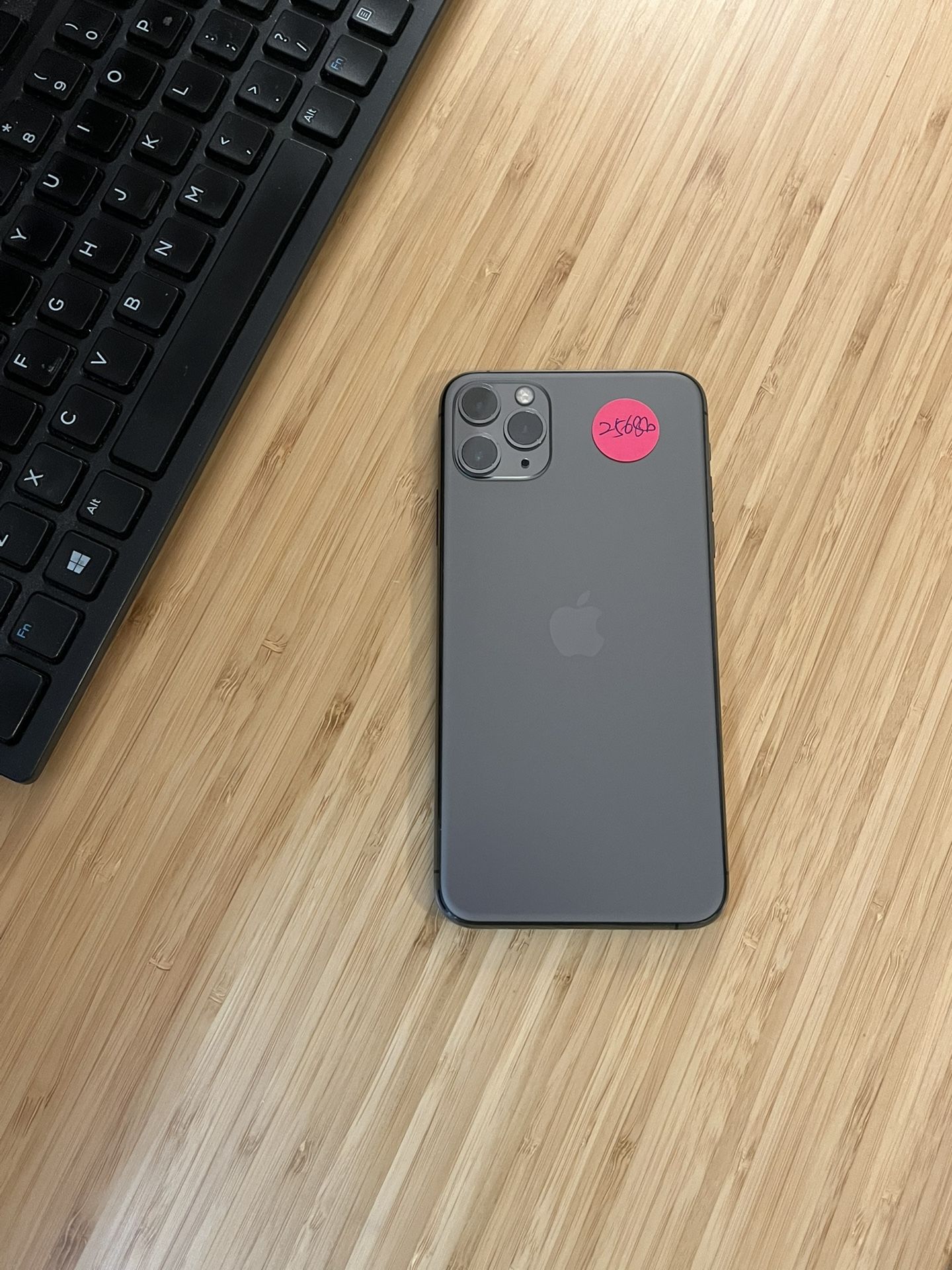 iPhone 11 Pro Max (256gb) Unlocked Gray Color