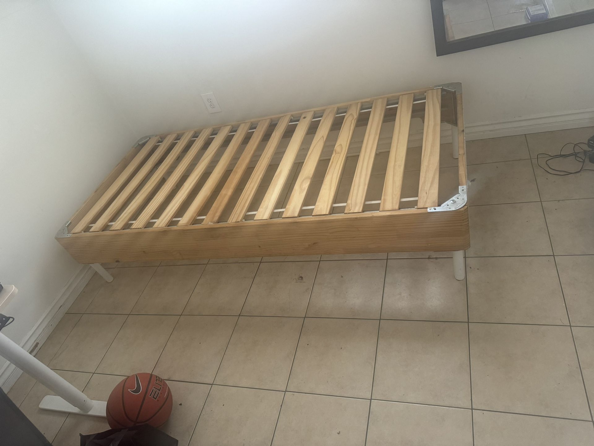 Twin Bed Wood frame 