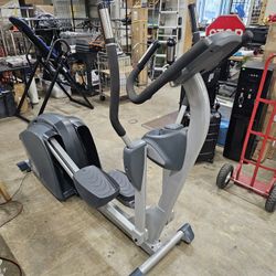 Nautilus NE 2000 elliptical.
80x24x65"

EXCELLENT USED CONDITION, WORKS PERFECT. WAS $2400 NEW.

$350 FIRM