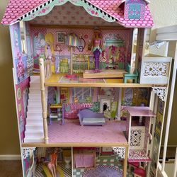 KidKraft Wooden Annabelle Dollhouse