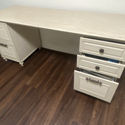 Farmhouse Style Desk 