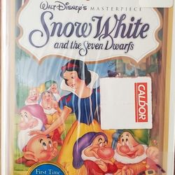 Snow White and the Seven Dwarfs VHS - Mint Condition/Never used