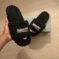Balenciaga Slides
