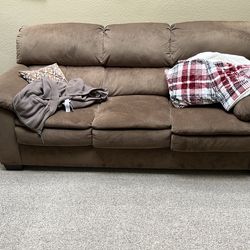 Couch lightly used