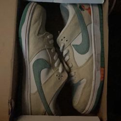 Nike Jarritos Dunks 