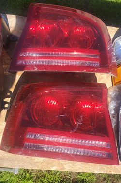 06-08 Charger (Dodge) tail light assembly