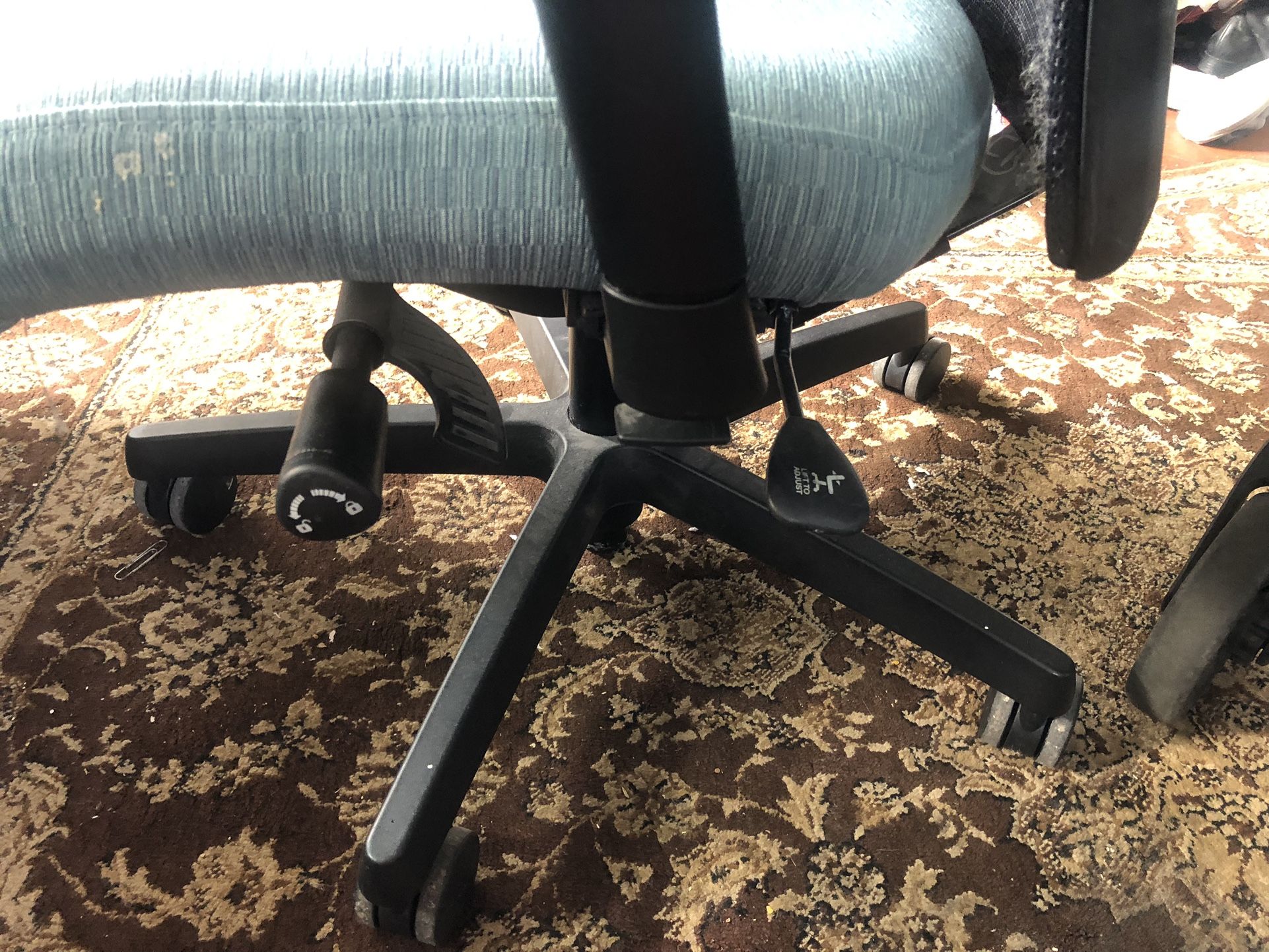 Almost New Office Chair. Solid