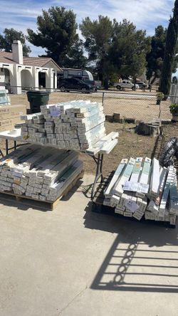 BLINDS & FLOORING (cheap)