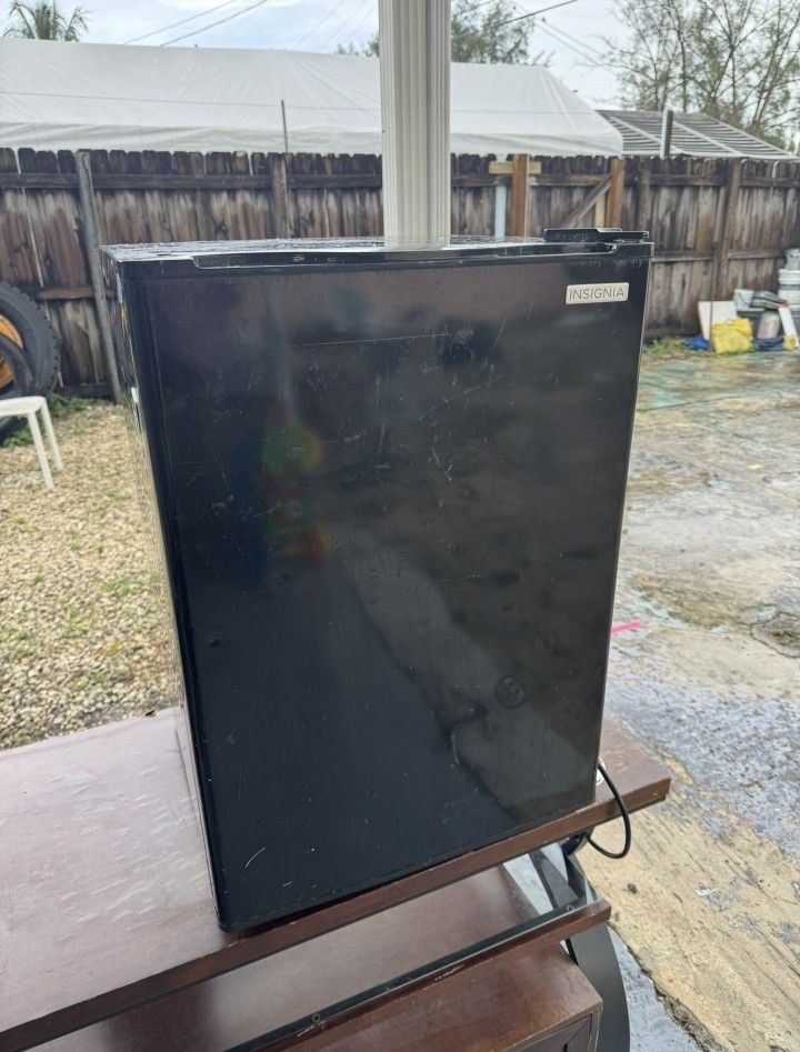 Mini Fridge