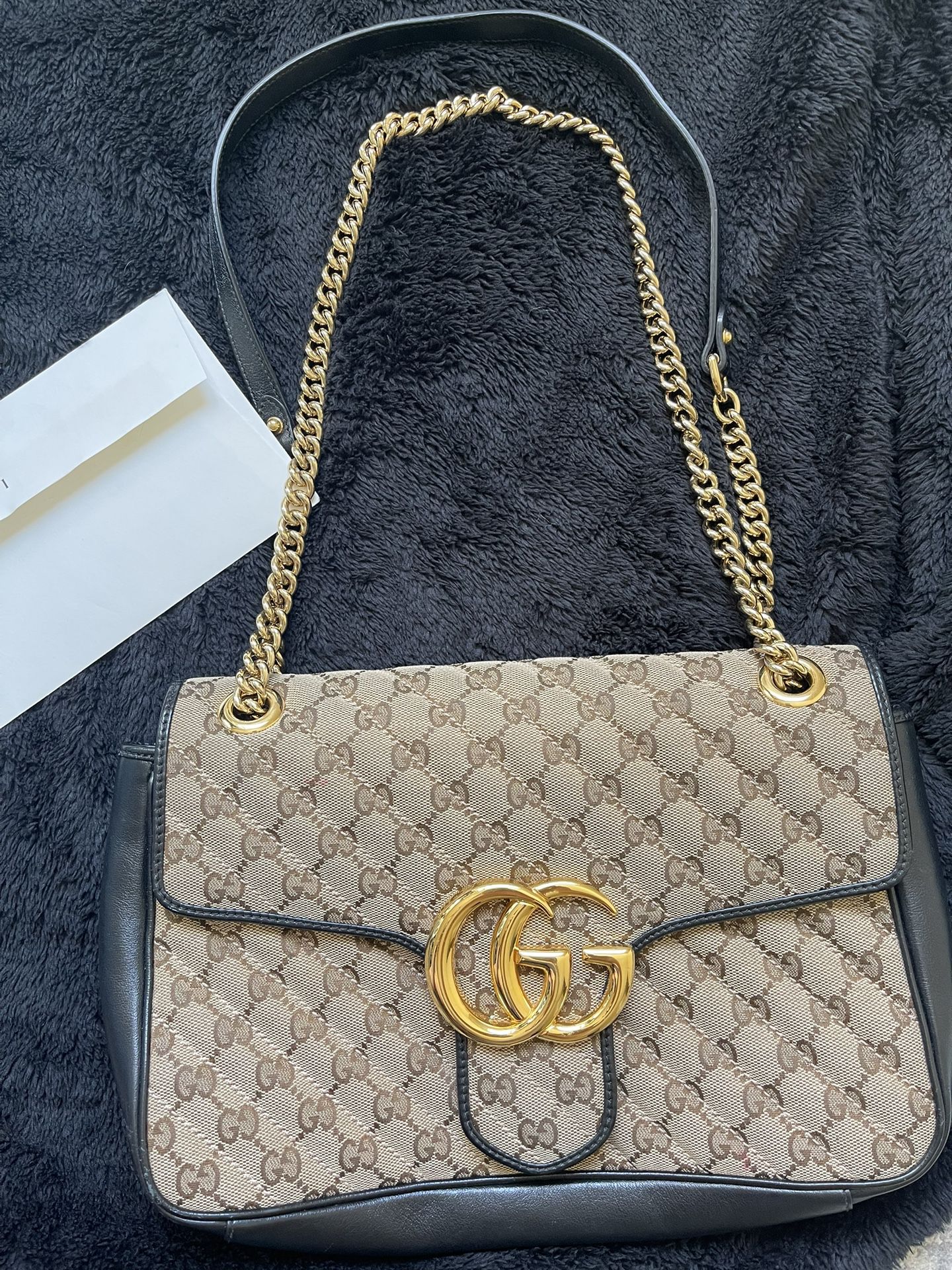 Authentic**** Gucci Marmont medium Shoulder Bag