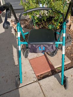 Medline Folding 4 wheel walker w/Brakes