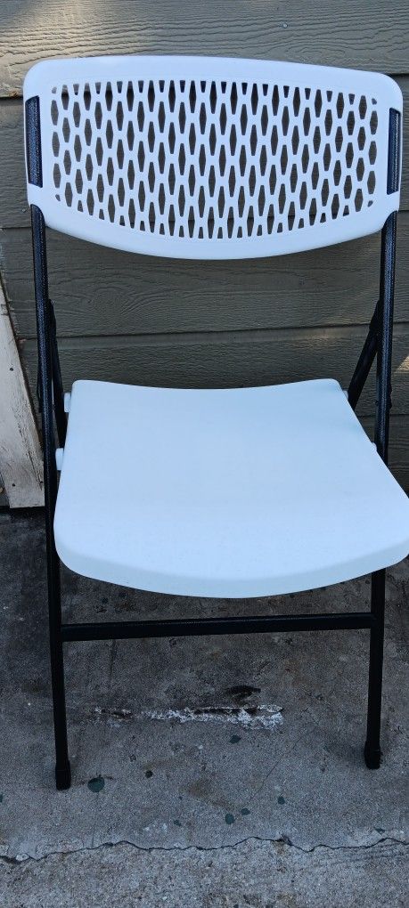 Metal and Plastic Folding Chair