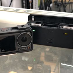 Dji Osmo Action 3 W/ 3 Batteries And Charging Case