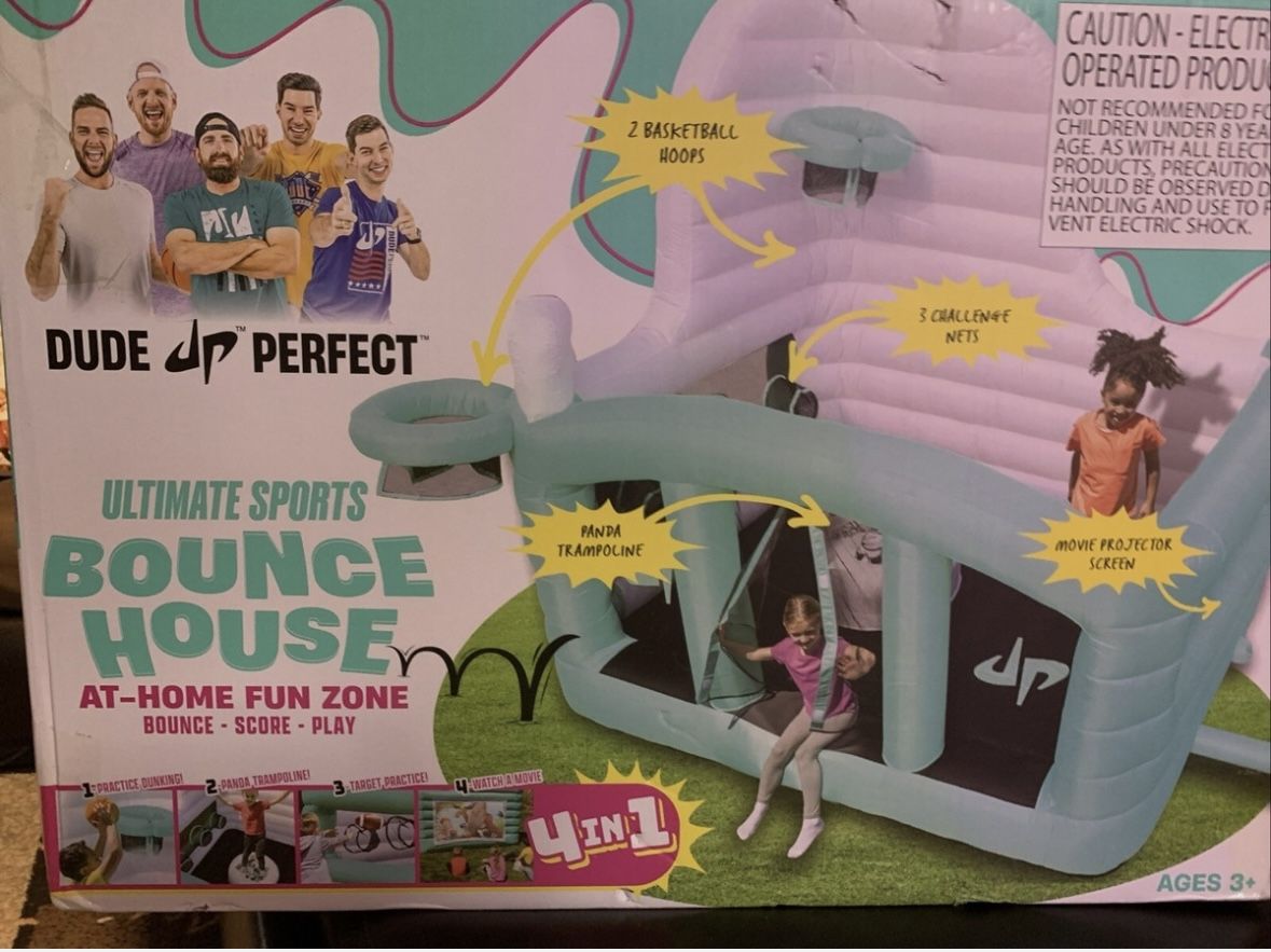 Dude Perfect 9' x 12' Ultimate Sports Inflatable Bounce House