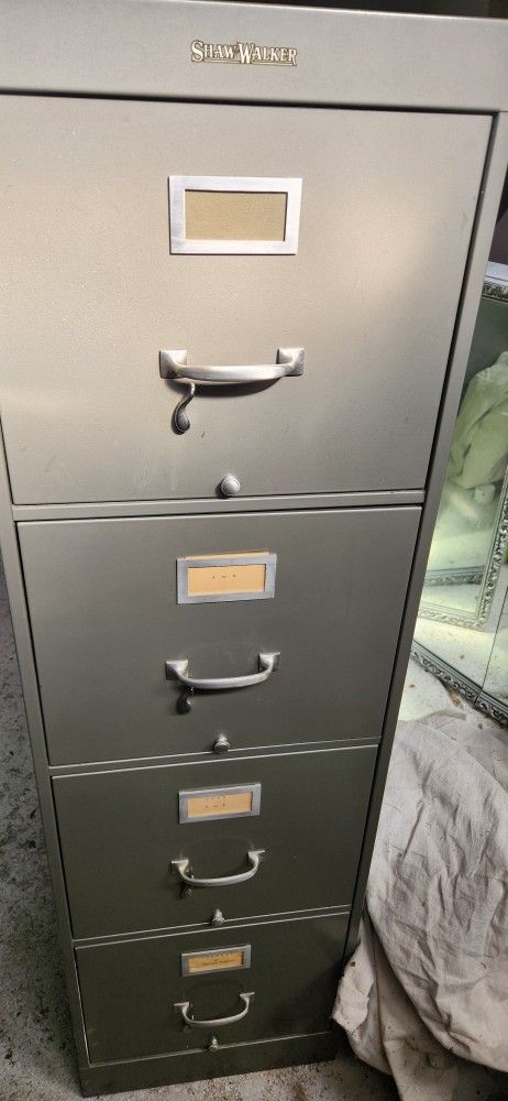 Shaw Walker 4 Drawer Metal Filing Cabinet