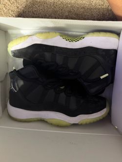 Jordan 11s