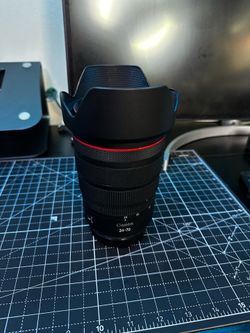 Canon RF 24-70mm