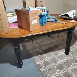 Expandable Dining Room Table 