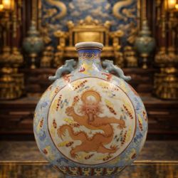 Chinese Vase China Qianlong period luminous porcelain famille rosettes flat bottle with auspicious cloud and dragon, antique, for home decoration 