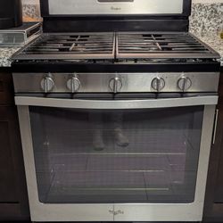 Whirlpool 30-in 5 burners 5.1-cu ft Freestanding Natural Gas Range ( Stainless Steel )