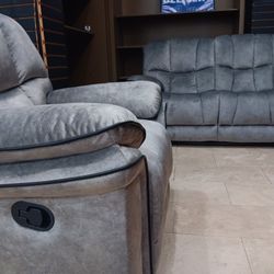 *Ad Special*---Barcelona Stunning Gray Fabric Reclining 3 Piece Sets---Delivery And Easy Financing Available🤝