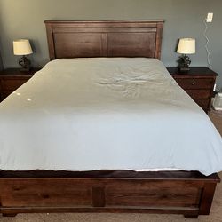 Queen Bedroom Set, Wood (Living Spaces)