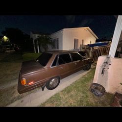 1985 Toyota Camry LE 
