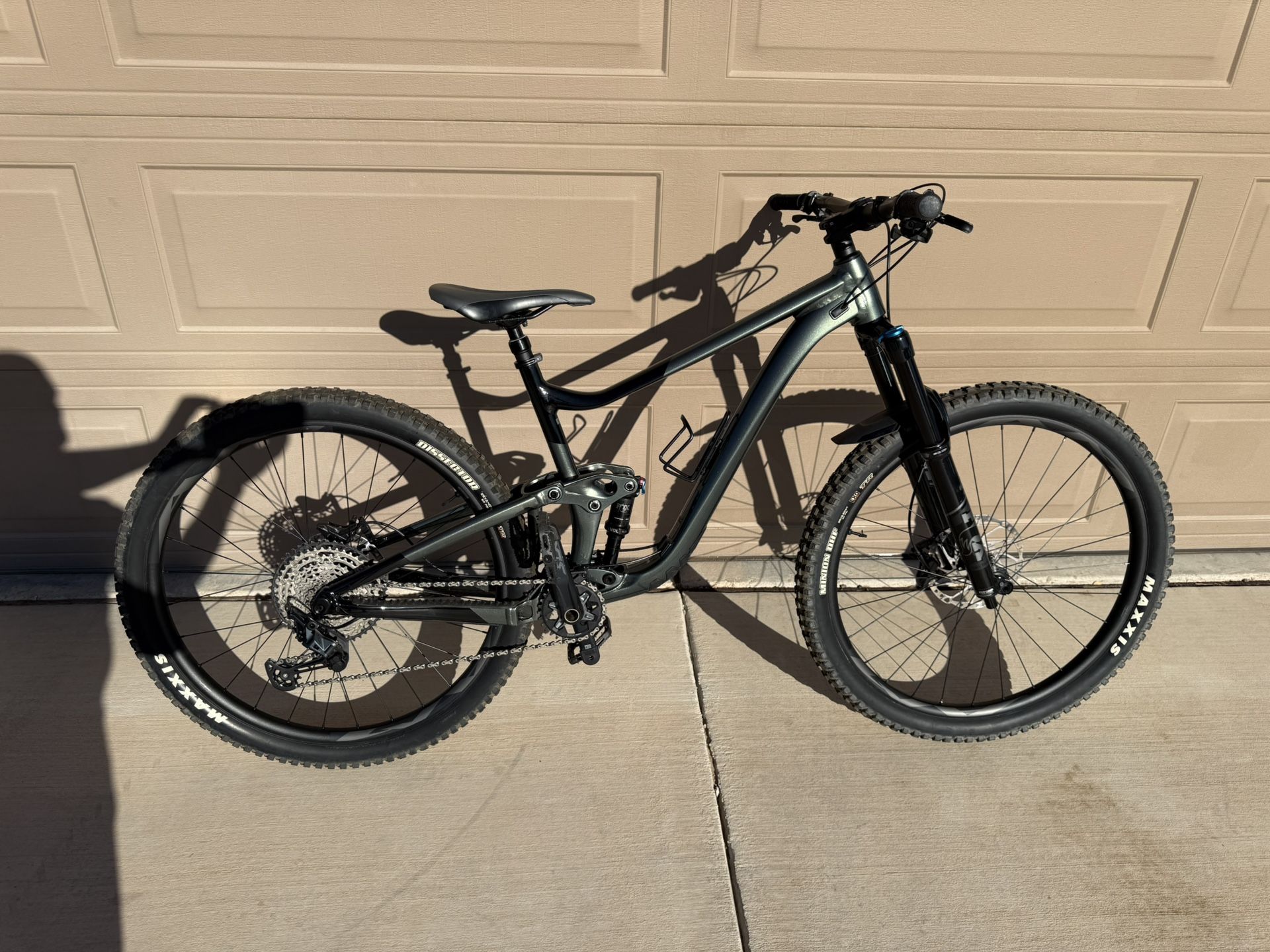 2021 Giant Trance X 29-2 Size Large