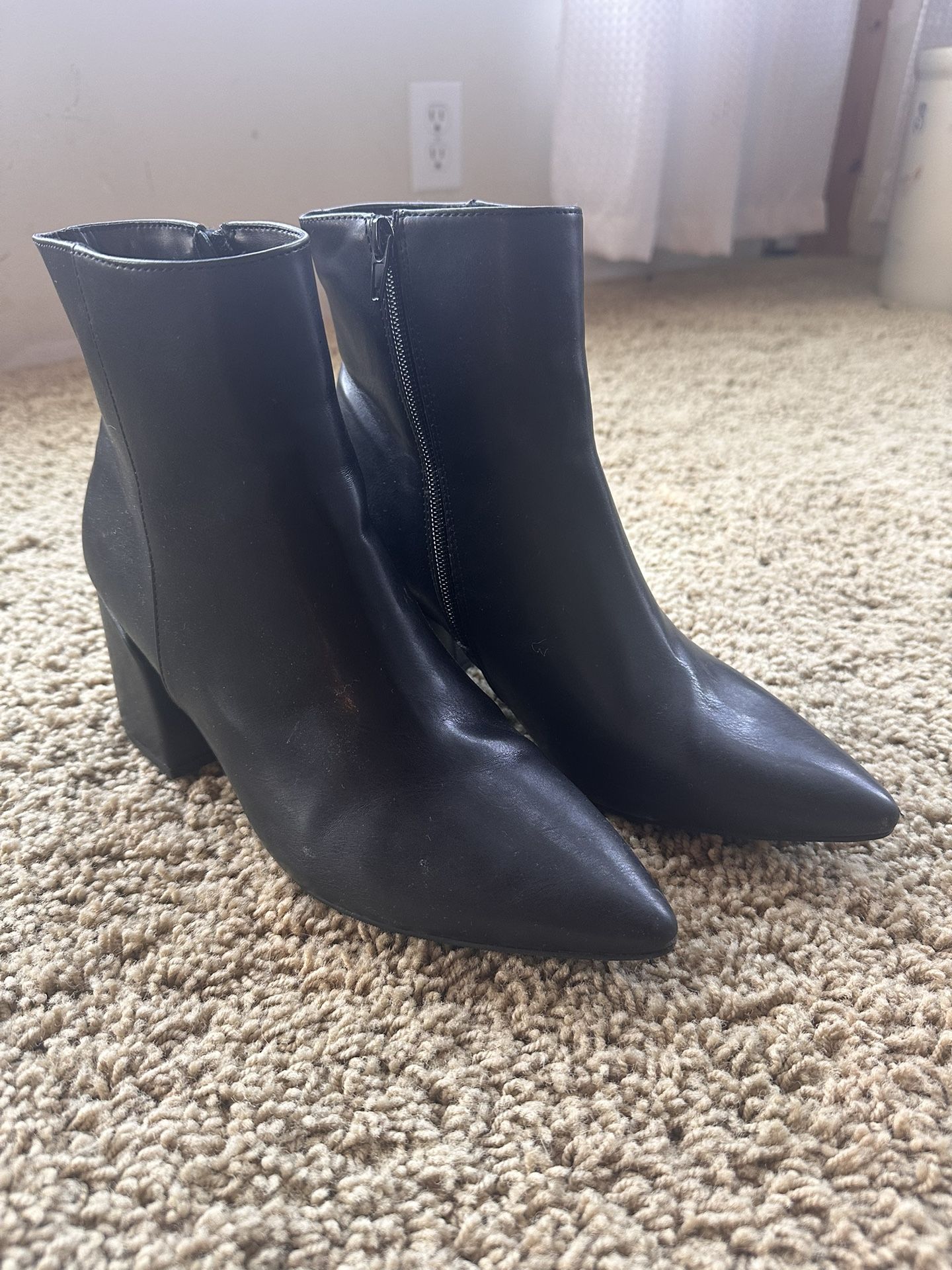 Steve Madden Pointed Toe Boots