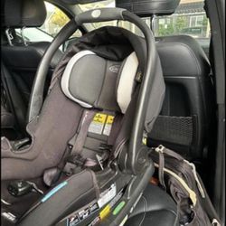 Graco Snugride Snugfit 35 Dlx Infant Car Seat 